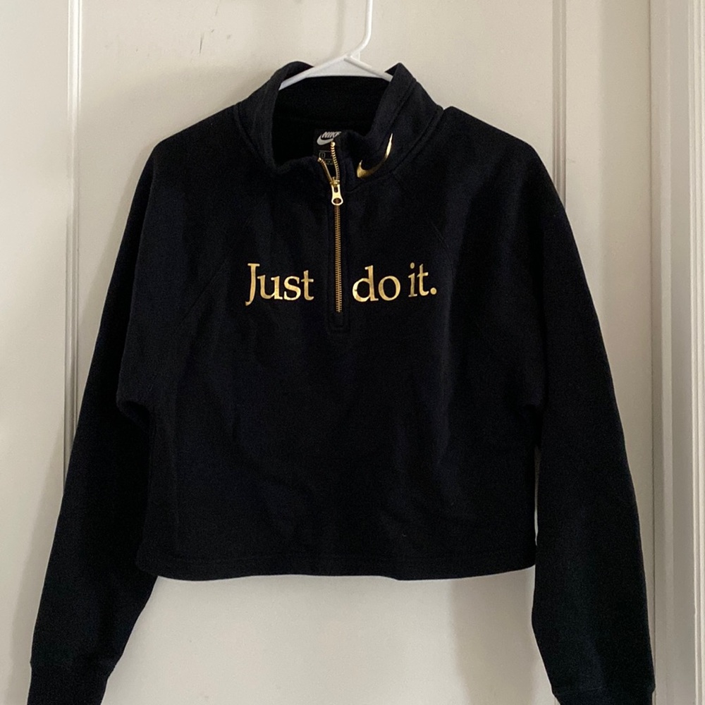 New black and gold cropped bike sweater